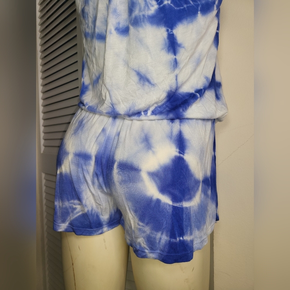 Young Fabulous and Broke Size Small tie dry blue Romper - Picture 5 of 8